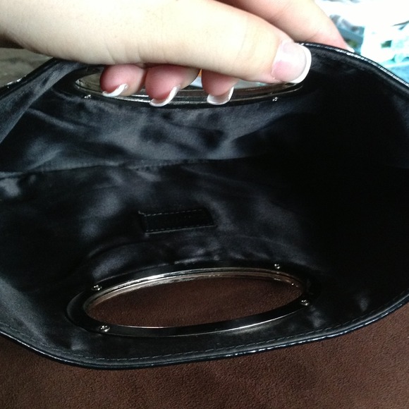 Sold in a bundle - Picture 3 of 3