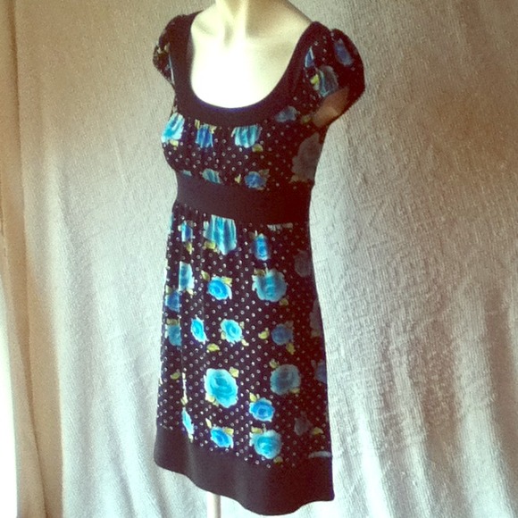 Wrapper dress short and sweet black & blue mini