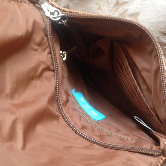 ‼SALE‼🍁FINAL PRICE🍁Sak cross body purse - Picture 3 of 6