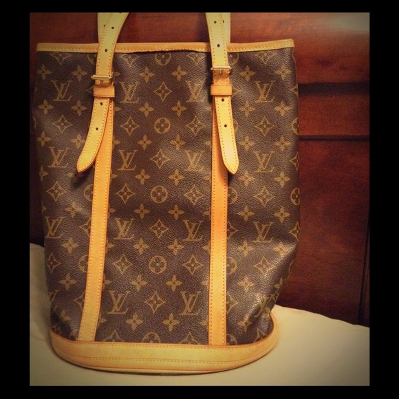 Sold..Authentic Louis vuitton bucket gm size
