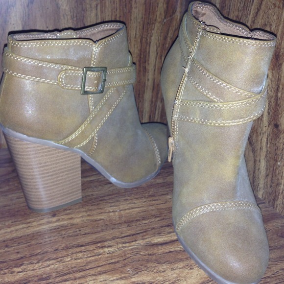 LC Ankle Boots 🌟Reduced price🌟