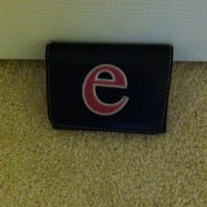 Ladies trifold wallet