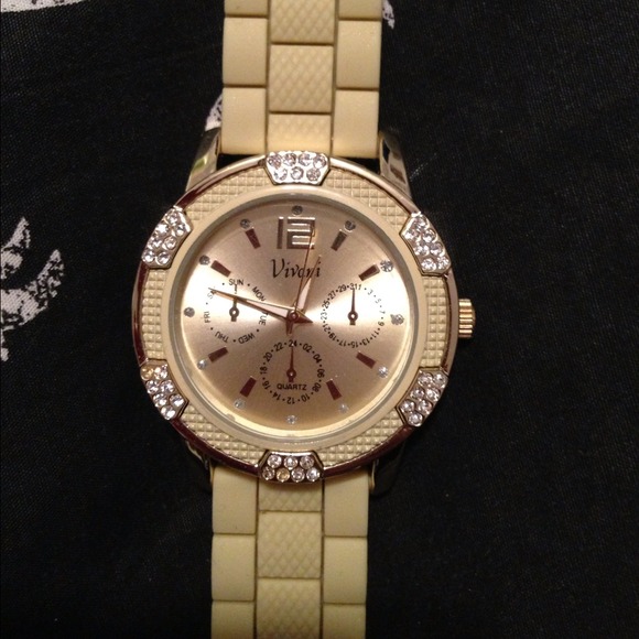 Vivani Beige Watch with Crystals!!
