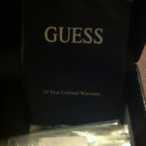 Beautiful Boyfriend style watch - Picture 2 of 2