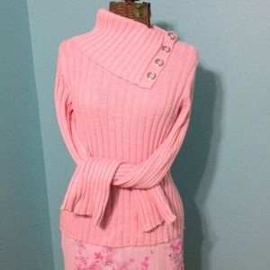 Bubble gum pink sweater