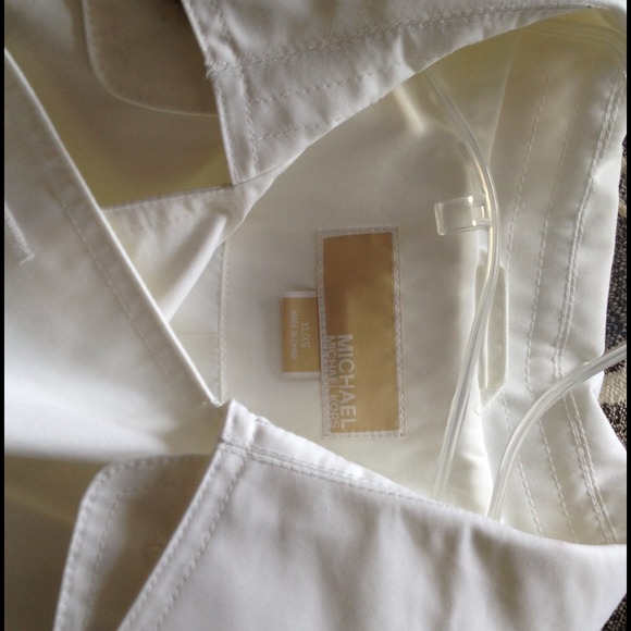 Michael Kors Trench Coat - Picture 2 of 4