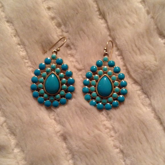 SOLD!!!! Charlize Teardrop earrings. Stella & dot