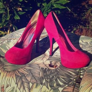 Hot Pink Heels