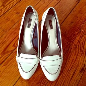 White Zara pumps size 9