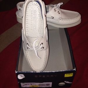 White Sperry top-sider.