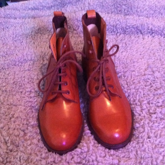Brown Eitenne Aigner leather ankle boots