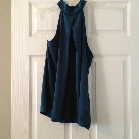 ⛔Sold⛔Teal high neck blouse