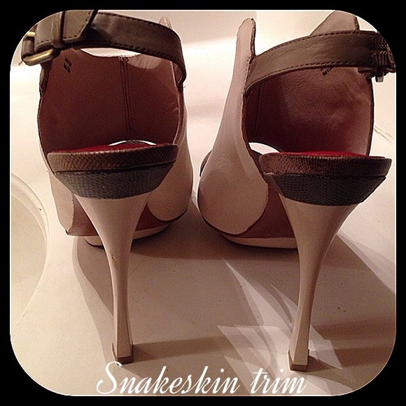 Charles Jourdan Paris cream and snakeskin stiletto - Picture 4 of 4