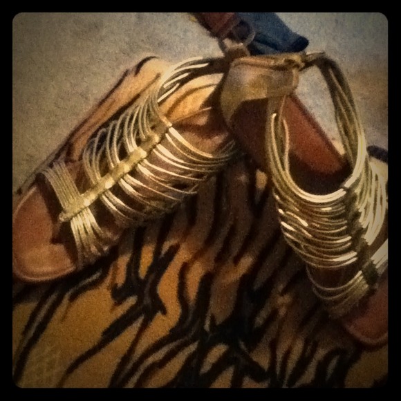 gold fashion sandals