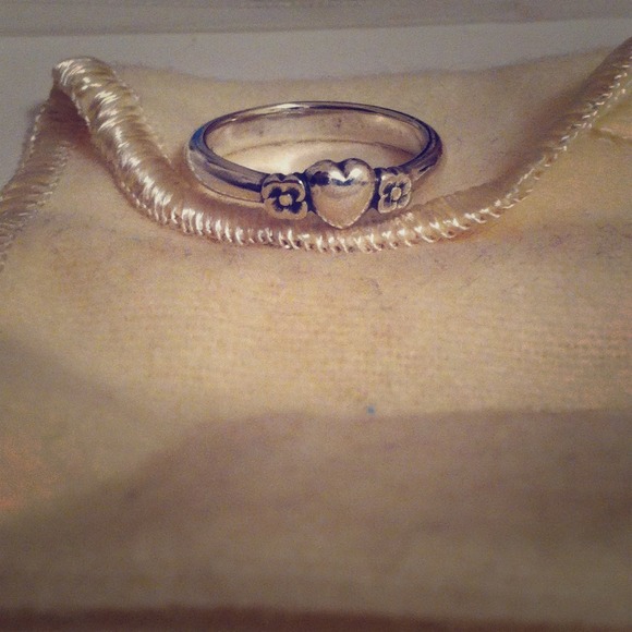James Avery Heart with Two Flowers Ring