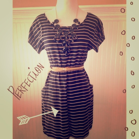 ❌Sold❌ tunic/dress with pockets.