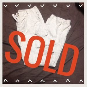 🚫SOLD🚫Women's old navy cargo pants size 6