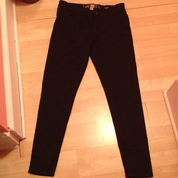 Black skin tight leggings jeans