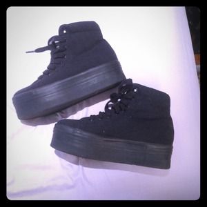 Jeffrey Campbell Black Platform Sneakers