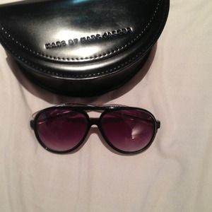 Marc By Marc Jacobs Black Aviators