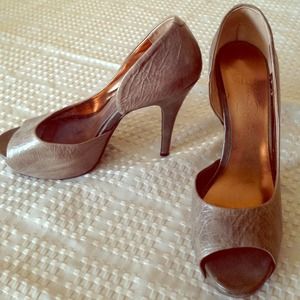 Brown leather Jessica Simpson peeptoe heels