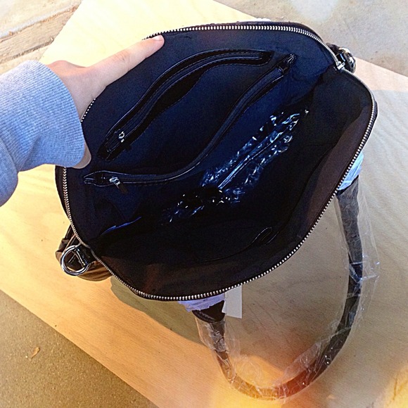 ❗🚫SOLD IN BUNDLE❗Mocha Victorian Handbag - Picture 4 of 4