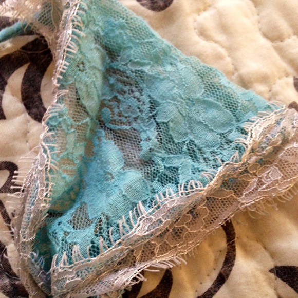 Outfit only $25! Ethereal Tiffany blue lace top XS - Picture 2 of 4