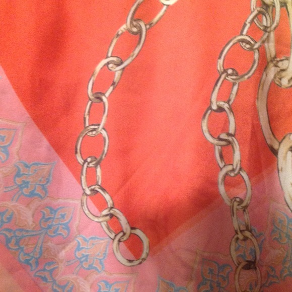 Satin hook - Picture 3 of 3