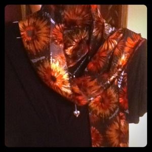 Gorgeous fun black and orange new years scarf!