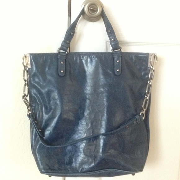 Badgley Mischka tote