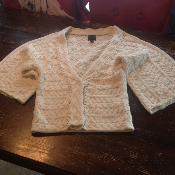 SOLD in bundle City unltd sweater