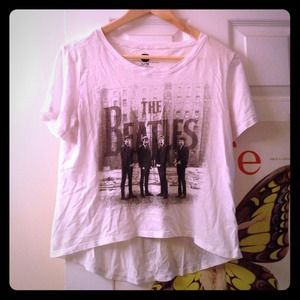 hi low Beatles tee