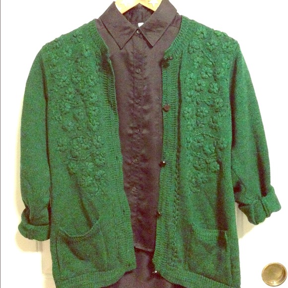 Green vintage sweeter