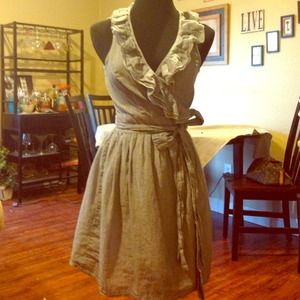 Vintage seersucker pinstripe ruffled wrap dress