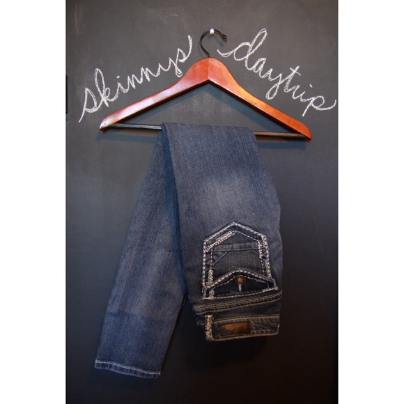 Daytrip skinny jeans sz 27