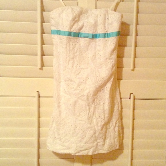 White Lilly pulitzer eyelet dress!