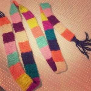 Bright striped knit scarf with fringe