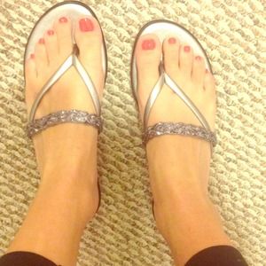 size 8 silver Italian dress sandals