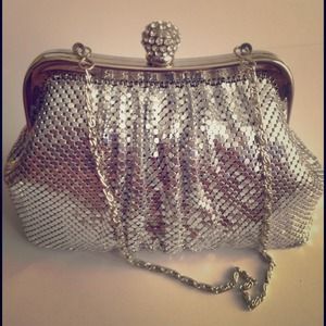 Gorgeous Vintage Handbag