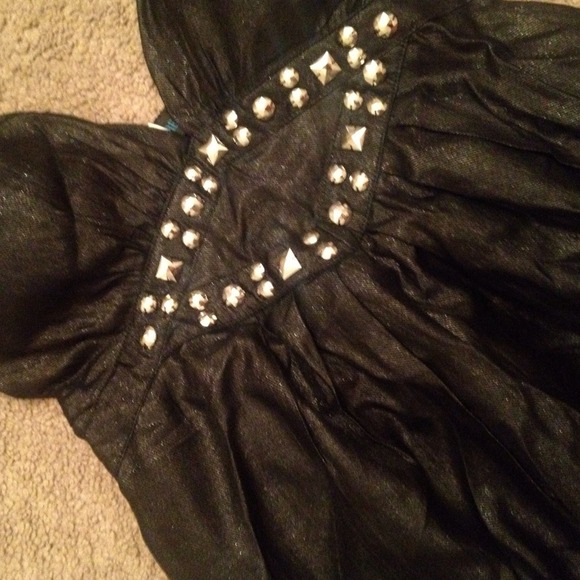 Beautiful dar grey dress - Picture 2 of 3