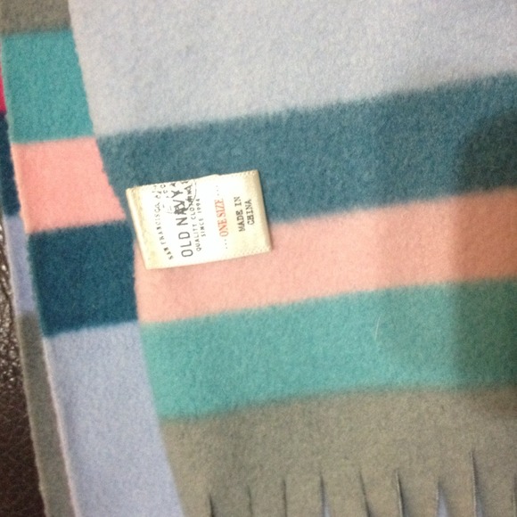 Scarf bundle - Picture 2 of 2