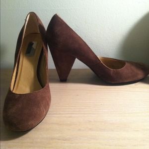 Urban outfitters short heels