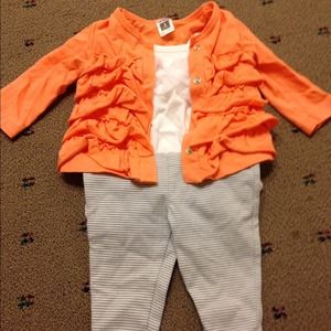 3 pc baby girl set.