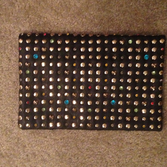 NEW Zara BLACK gold color STUDDED envelope clutch - Picture 2 of 3