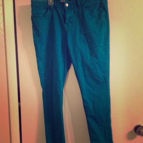 Green skinny jeans