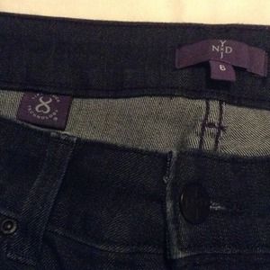 *clearance*NYDJ Cropped Ankle Jeans/ Size 6