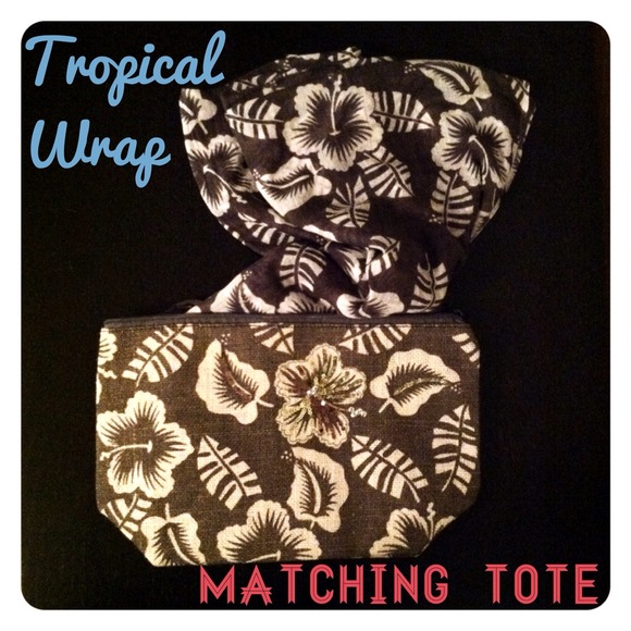 Tropical cotton wrap with matching bag