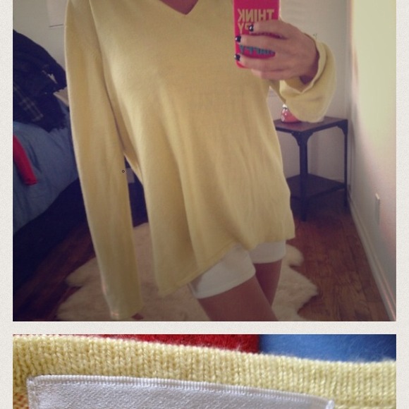 MENDOCINO YELLOW SWEATER