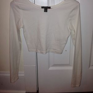 White long sleeve crop top