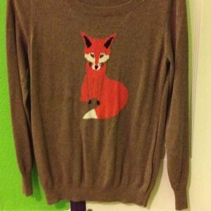 Old navy fox sweater